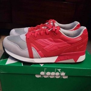 Diadora N9000 Running shoe